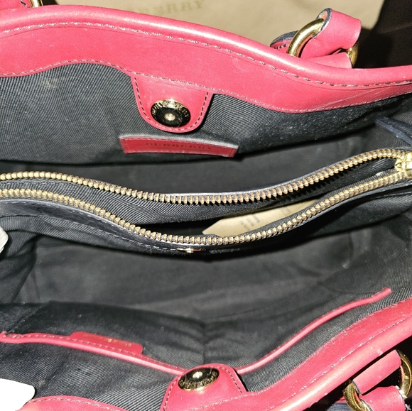 Authentic Burberry Bag - Picture 9 of 13